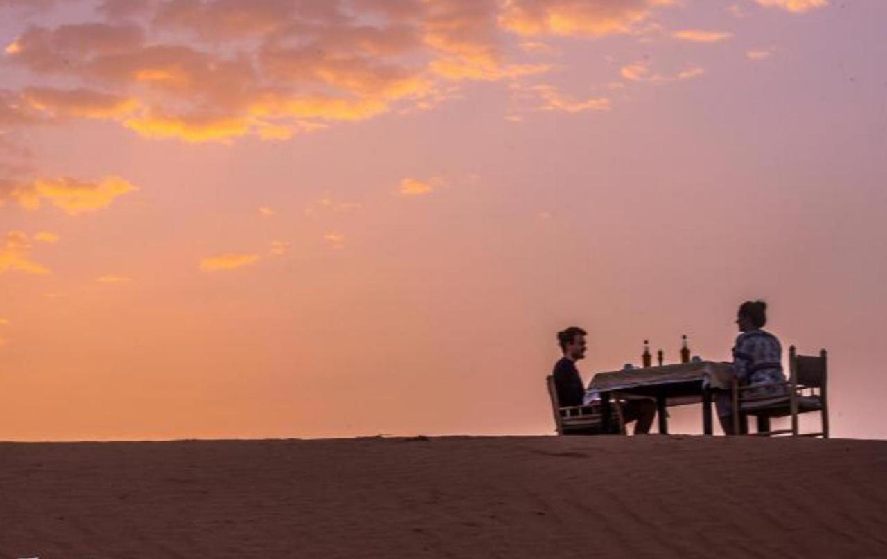 Roses Desert Camp Merzouga Exteriér fotografie